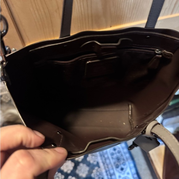 Coach Gray Crossbody bucket bag - Picture 3 of 6